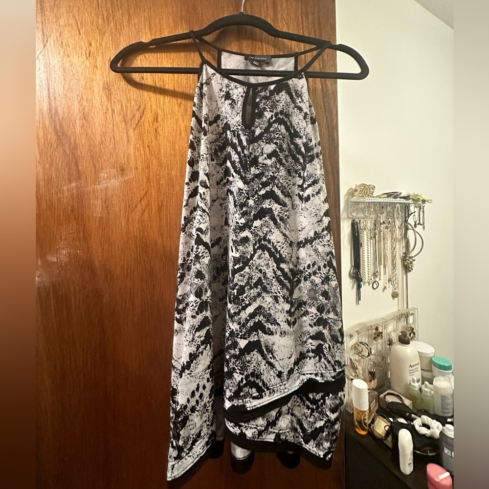 The Limited size M blouse